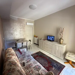 Casa Mare , Rapallo Italia