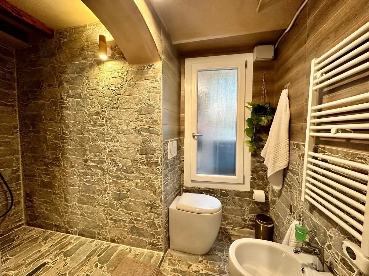 Siam House Apartment Bologna Italy